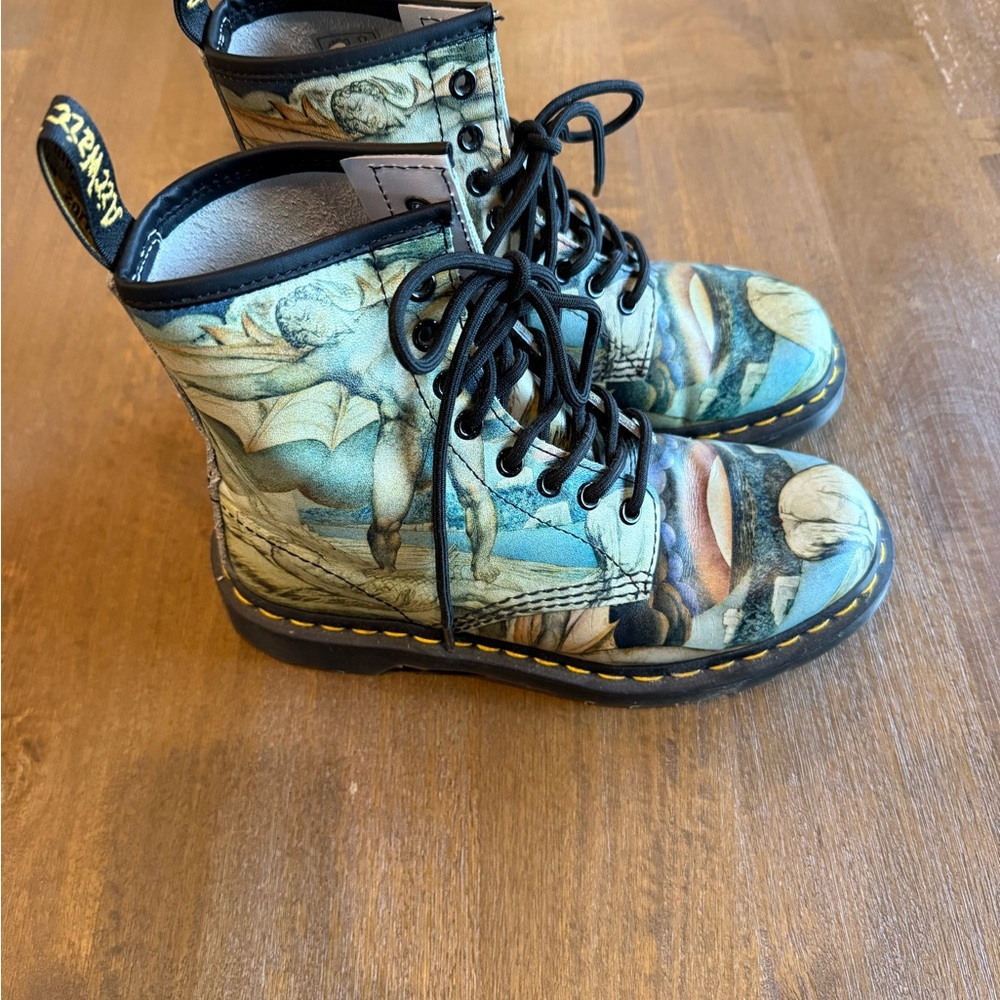 Dr. Martens x Tate London 8 eye Boots - Multicolor - Picture 3 of 6